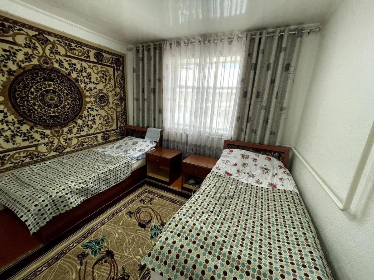 Bokonbayevo Guesthouse Gulmira מראה חיצוני תמונה